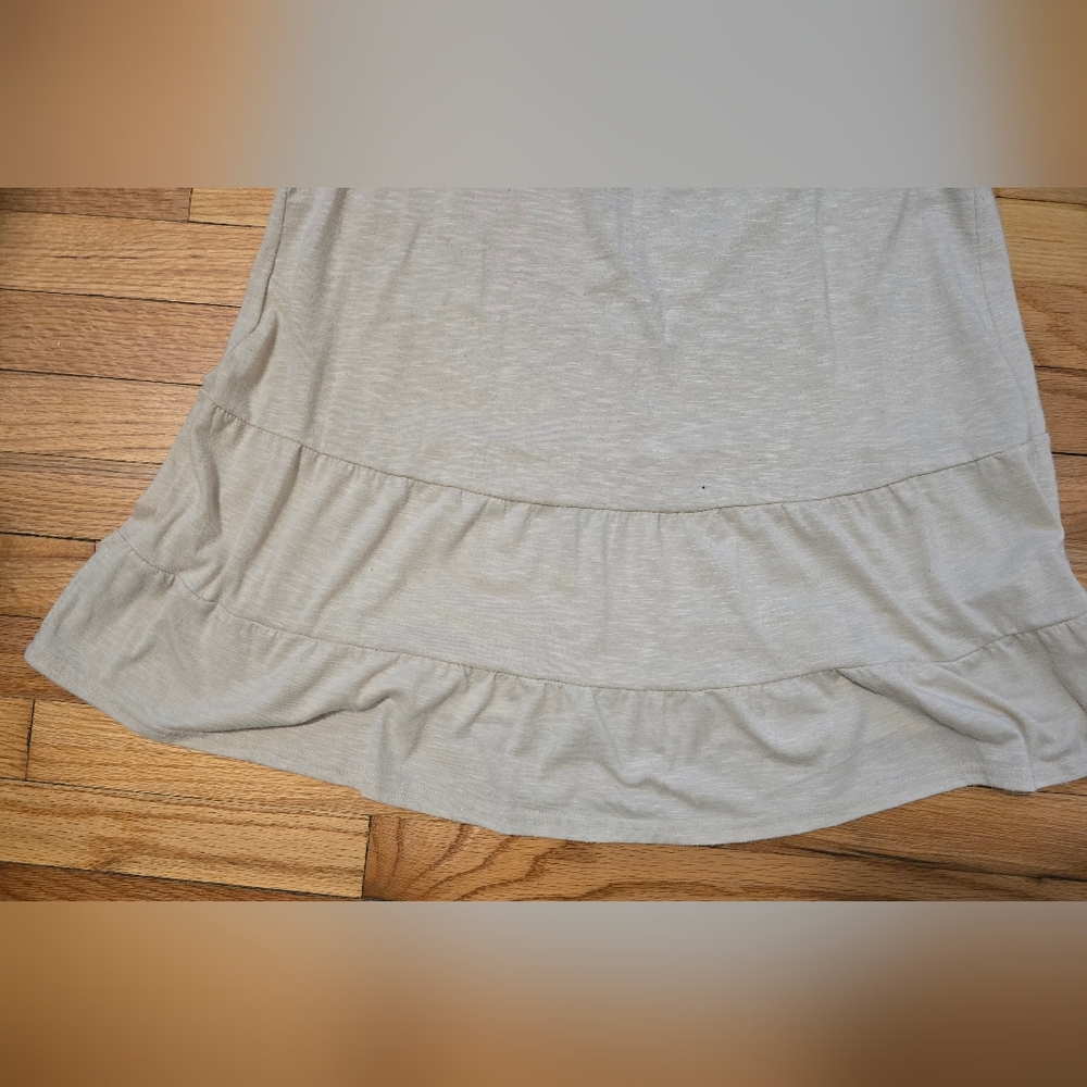 Tan Sleeveless Ruffle-Hem Tank Top - Picture 2 of 6